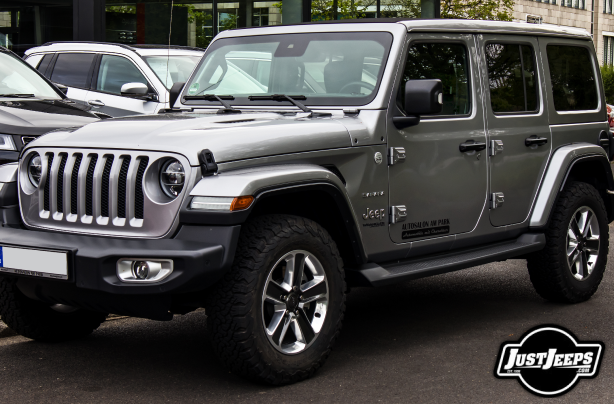 Grey new JL Wrangler in the city