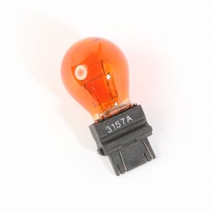 Omix-ADA Replacement Parking Light Bulb In Amber For 2000-10 Jeep Grand Cherokee Models - #3157A 12408.09