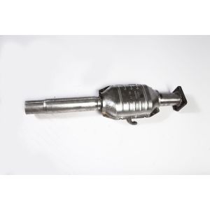 Omix-ADA Catalytic Converter For 1987-90 Jeep Wrangler YJ With 4.2L & 1984-85 Jeep Cherokee XJ With 2.5L 17604.02