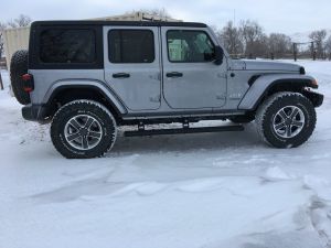 AMP Research PowerStep XTreme for 18-25 Jeep Wrangler JL Unlimited 78132-01A