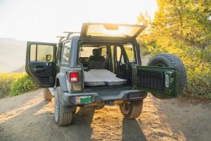 Luno Air + Foam Pro Mattress for 18-25+ Jeep Wrangler JL Unlimited HYB-WRG-001-R1