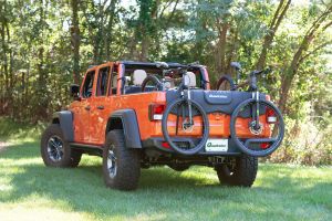 Quadratec Tailgate Bike Pad for 20+ Jeep Gladiator JT 