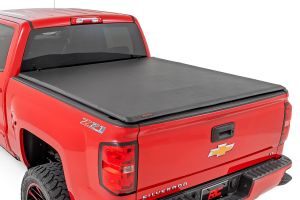 Rough Country Soft Roll Up Bed Cover 6'7" Bed Chevy/GMC 1500/2500HD/3500HD (14-19 & Classic)14-19 & Classic 42214650