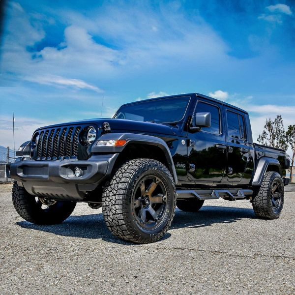 Westin HDX Drop Nerf Steps in Textured Black for 20+ Jeep